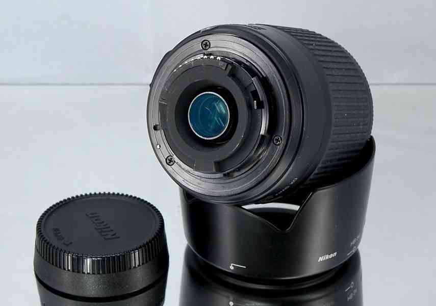 Nikon AF-S DX Nikkor 55-200mm f/4-5.6 G ED - foto 5