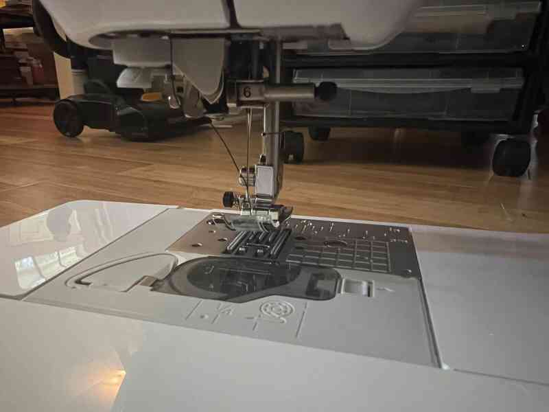  Brother SE1900 Sewing + Embroidery Machine - foto 5
