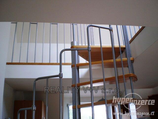 Pronájem 771 - byt 3+kk (mezonet), České Budějovice, Sukova - foto 7