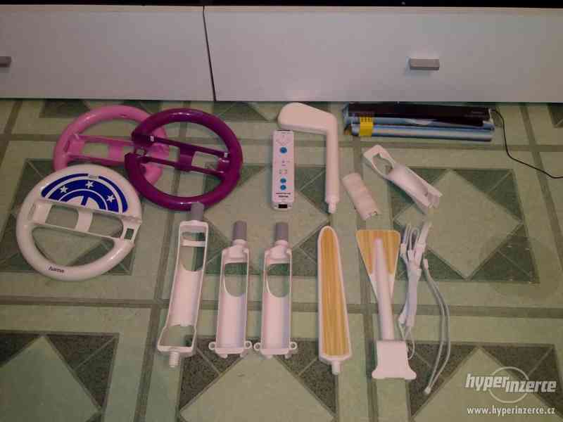 Prodám Nintendo Wii Spoustu příslušenství - TOP STAV - - foto 4