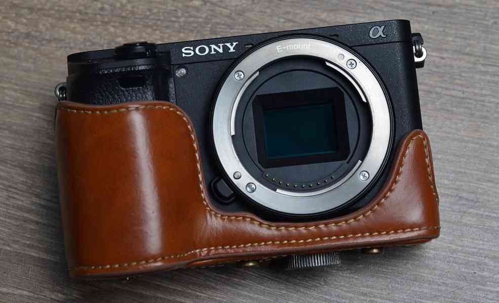 Sony A 6300 *24,2 Mpx*4K video* WIFI/NFC* 8800 Exp - foto 3