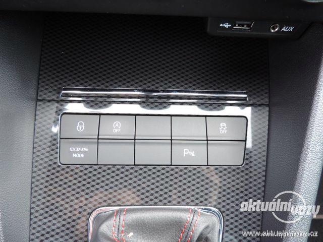 Škoda Octavia 2.0, nafta, automat, vyrobeno 2015, kůže - foto 17