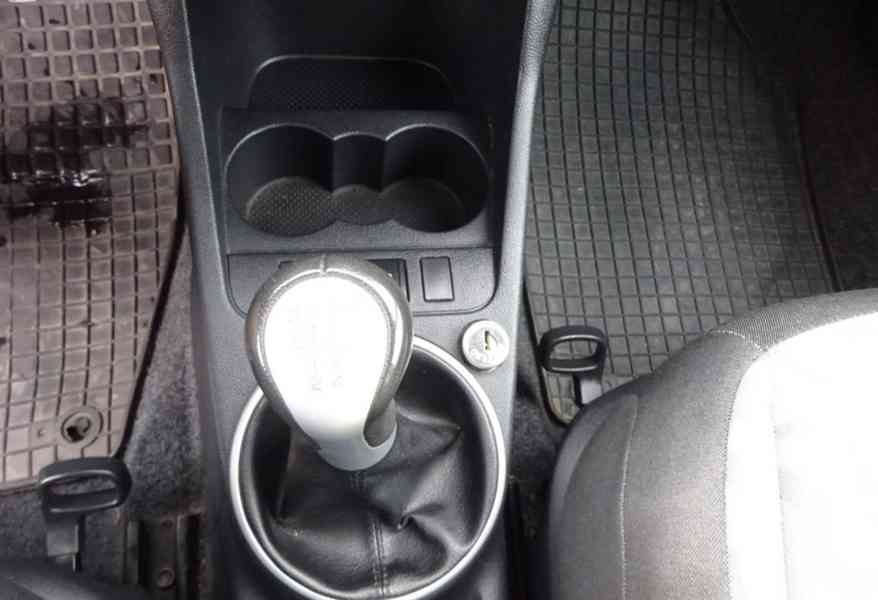Škoda Fabia 1.2i r.v.2009 Klima stk:6/2027 Koupeno v ČR - foto 9