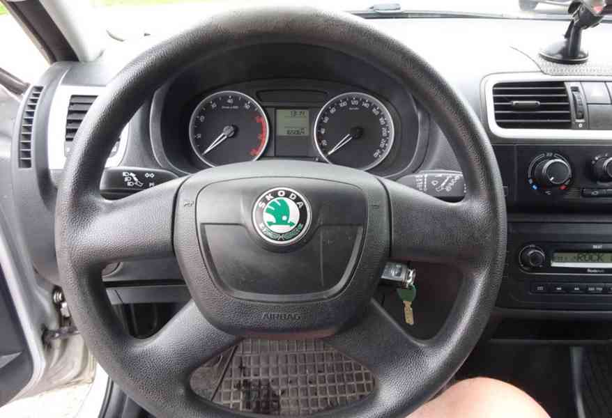 Škoda Fabia 1.2i r.v.2009 Klima stk:6/2027 Koupeno v ČR - foto 10