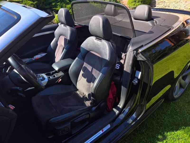 Audi A5 3,0   TDI,4x4,S-LINE,r.v.2015 - foto 15