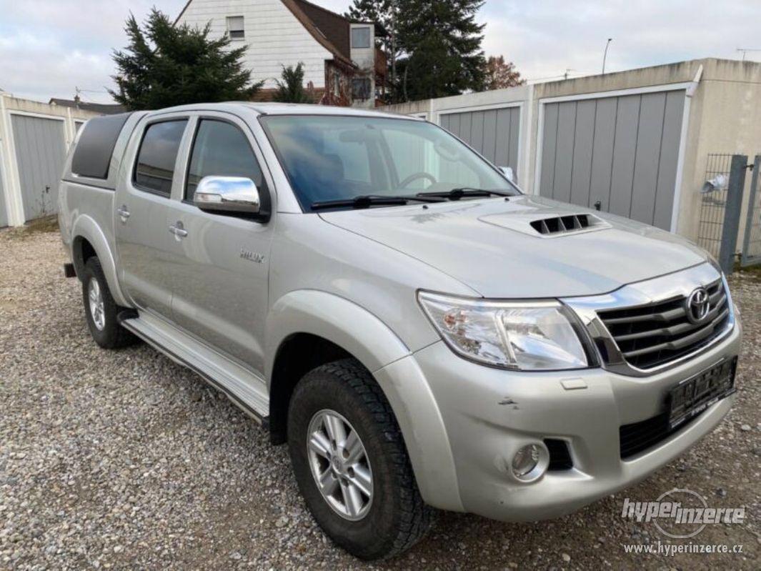 Toyota Hilux 2.5 D-4D Double Cab Life 106kw - foto 1