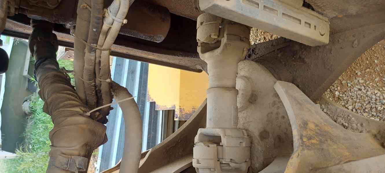 Nakladač Volvo L350F 54 tun - foto 6