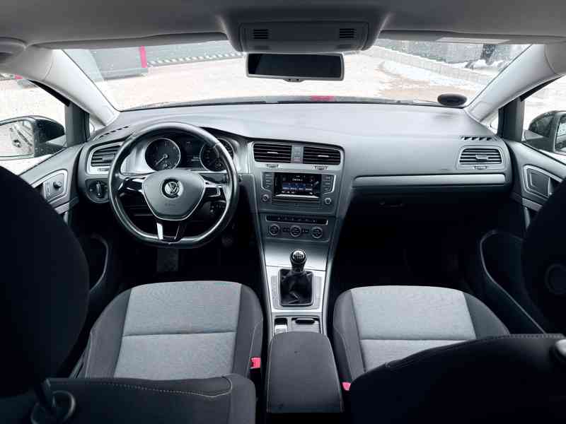 Volkswagen Golf 1.6 TDI,kombi, Bluemotion - foto 9