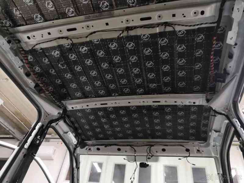 Volkswagen Multivan 1,0 - foto 19