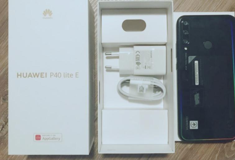 Huawei p40 lite  - foto 1