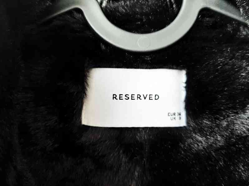 Nová dámská černá bunda značky RESERVED - foto 6