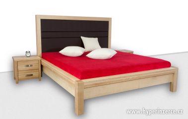 Masivní polstrovaná postel z jasanu - foto 1