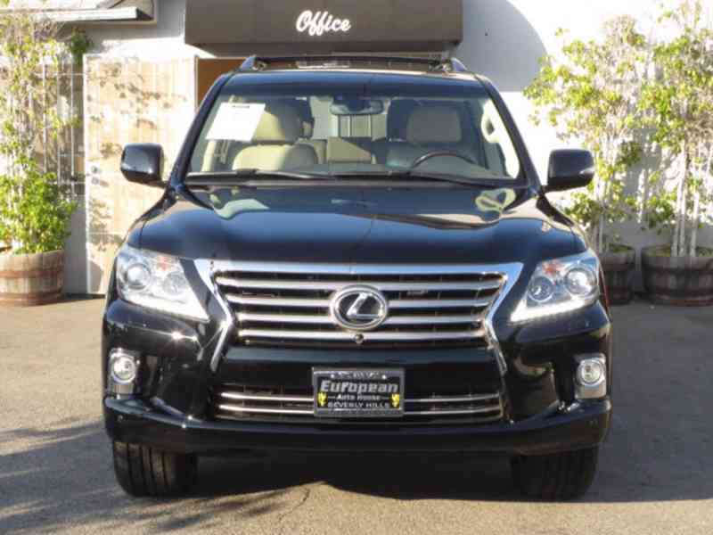 2013 Lexus LX 570 - foto 1