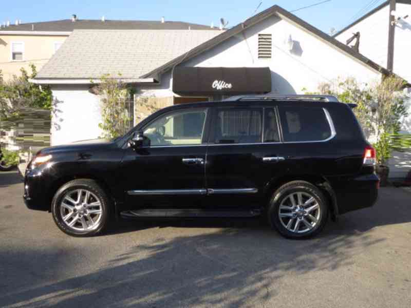 2013 Lexus LX 570 - foto 3