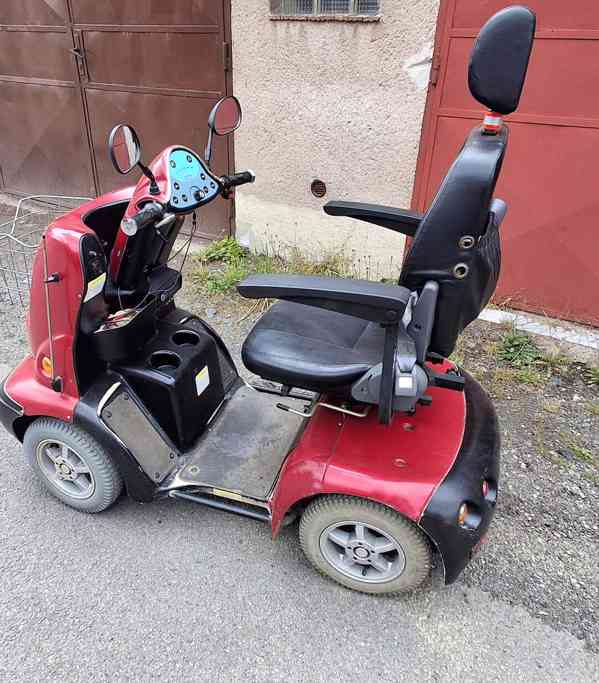 Elektrický invalidní vozík Goliáš - foto 2