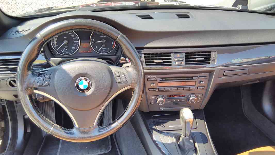 BMW 320D Cabrio - foto 17