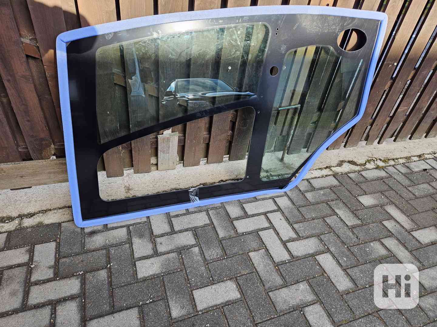 okno okná sklo sklá na stavební stoje skladem - foto 1