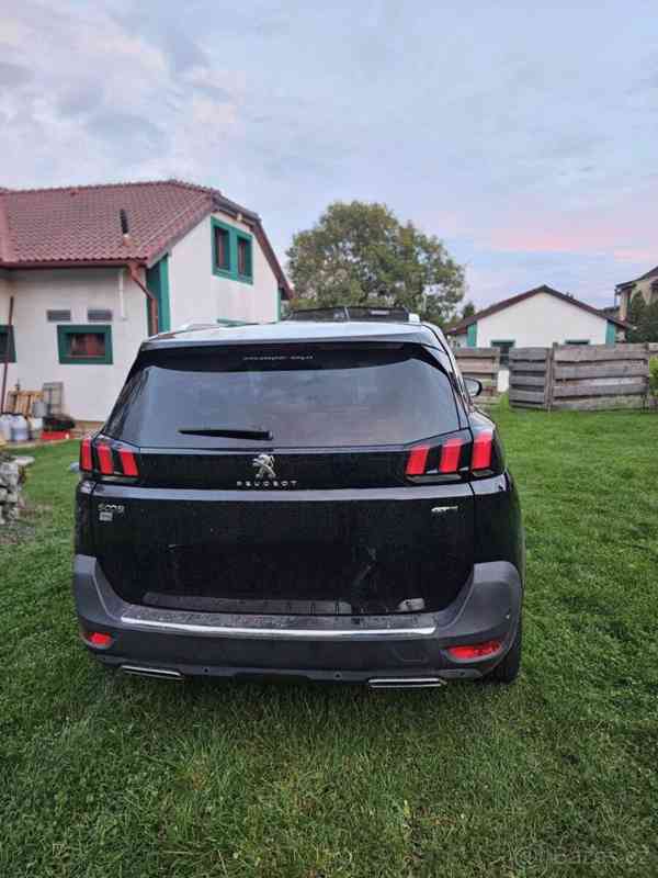 Peugeot 5008 2,0   Peugeot 5008 GT line - foto 9