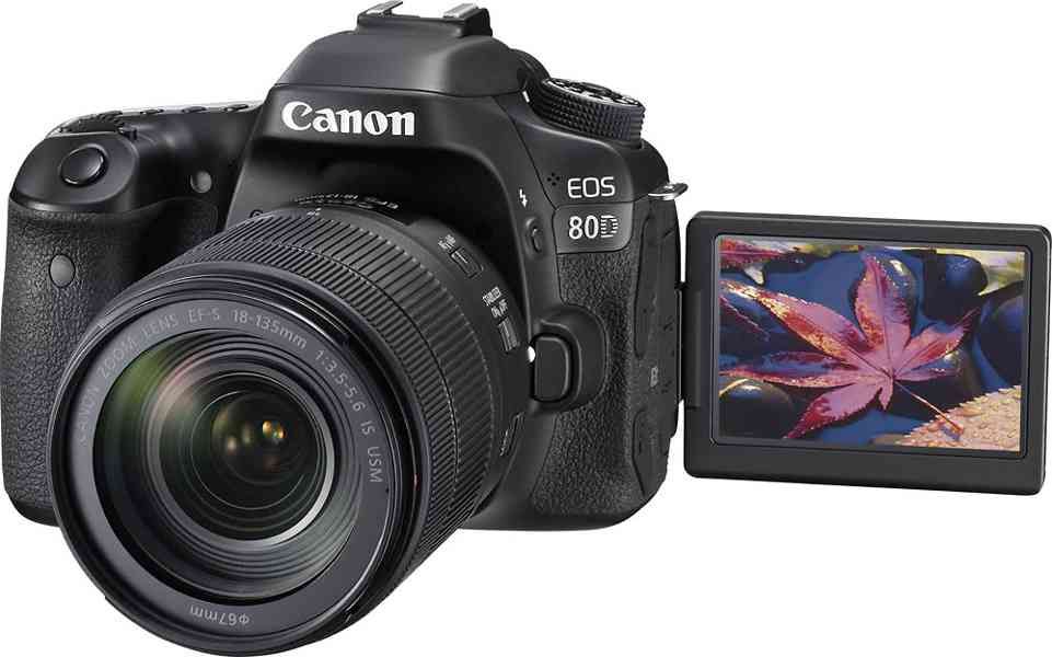 digitální zrcadlovka Canon EOS 80D s příslušenstvím