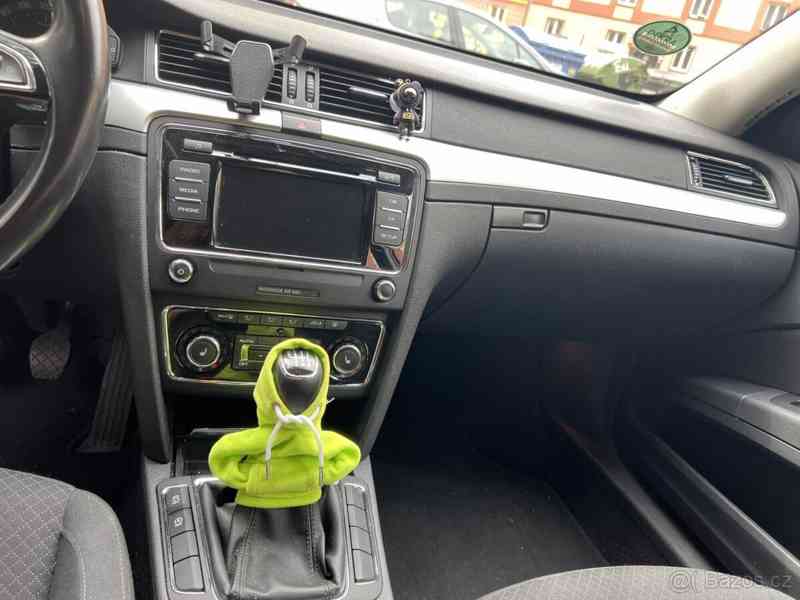 Škoda Superb 2,0   2 Facelift - TOP - foto 4
