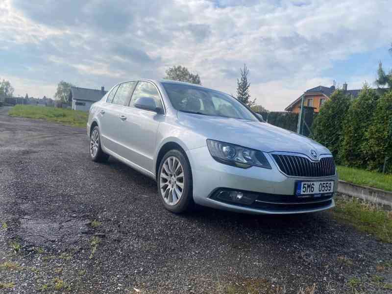 Škoda Superb 2,0   2 Facelift - TOP - foto 2