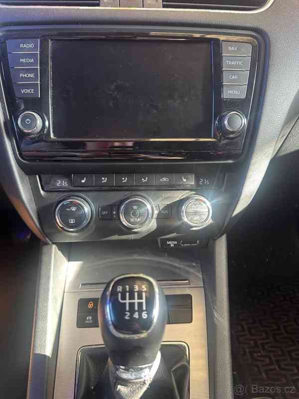 Škoda Octavia 2,0   3 tdi 110kw - foto 13
