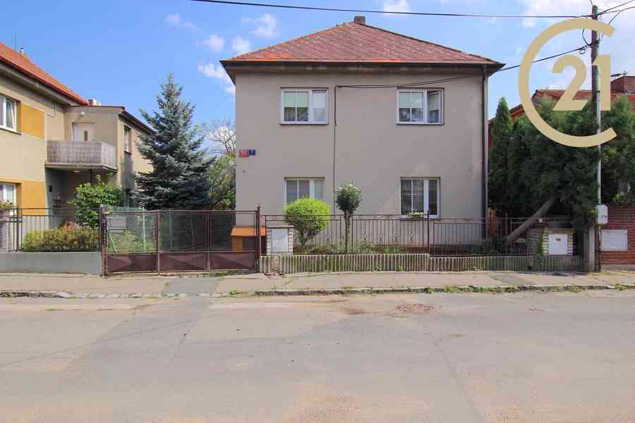 Prodej RD 6+2, 174 m2, pozemek 441 m2, ul. Zdoňovská, Praha 9, H. Počernice - foto 2