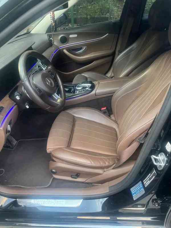 mercedes E 220 - foto 6