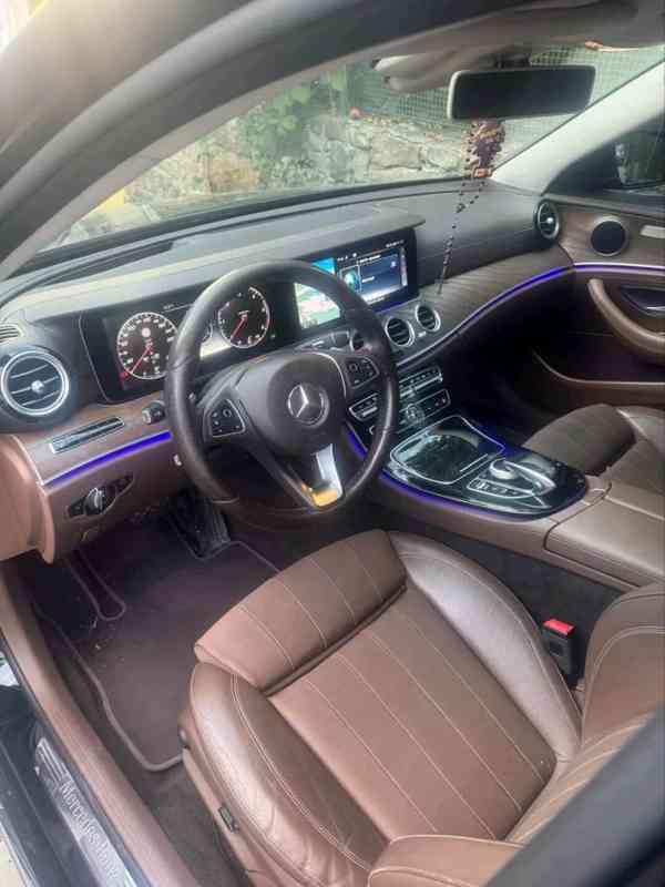 mercedes E 220 - foto 3