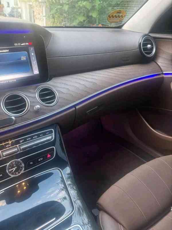 mercedes E 220 - foto 9