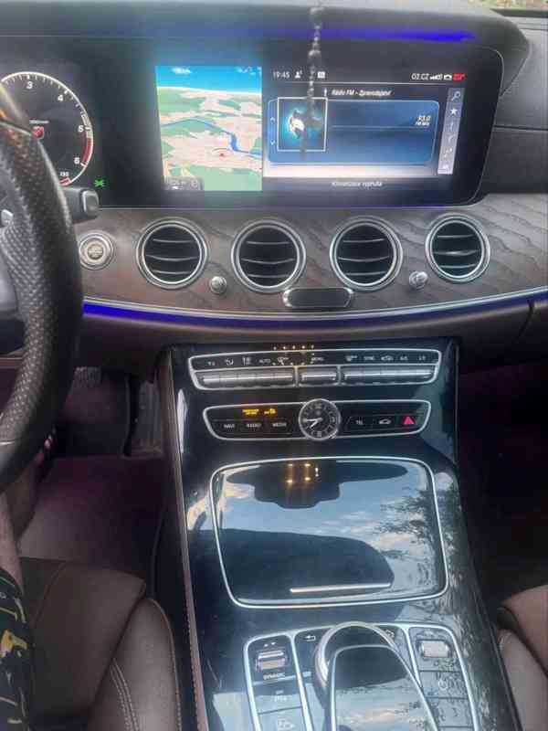 mercedes E 220 - foto 5