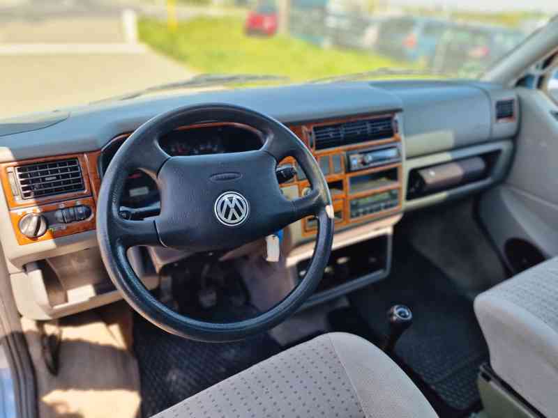 Volkswagen T4 Caravelle 2.5 TDI AXG  - foto 17