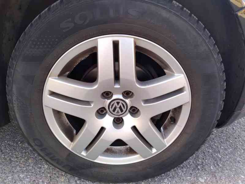 VOLKSWAGEN GOLF 1.4 SPECIAL KLIMA - foto 28