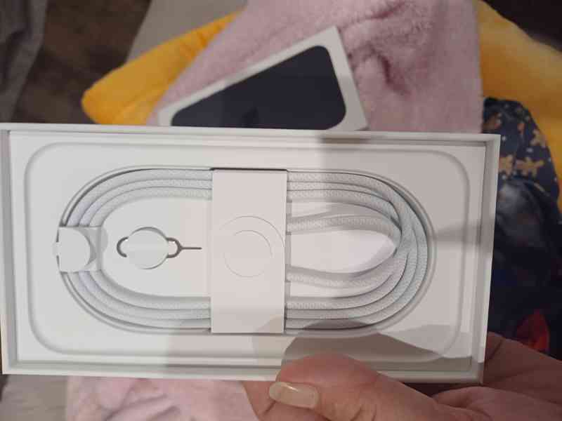 Apple iphone 16 128gb  - foto 3