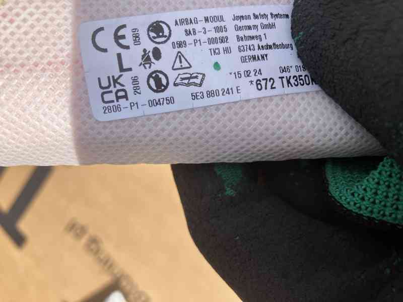 sedackovy airbag predni levy SKODA octavia 4 IV - foto 4