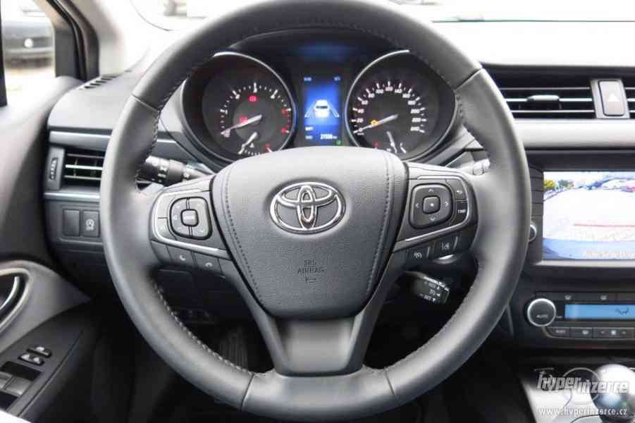 Toyota Avensis Touring Sports 2,0 D-4D Edition-S - foto 12
