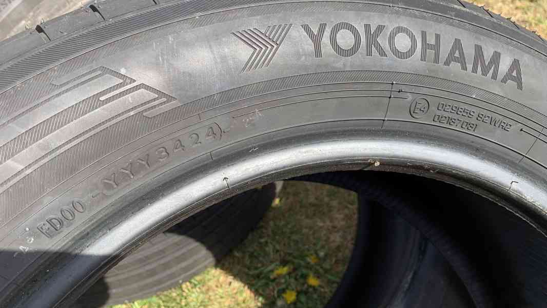 Yokohama Advan V61H 225/55 R18 98H - foto 5