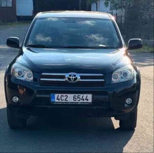 Toyota RAV4 2,2   130kw - foto 1