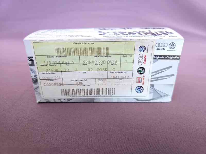 Nový ORIGO Škoda FABIA I spínač ovládání oken 1J3 959 857 A - foto 5