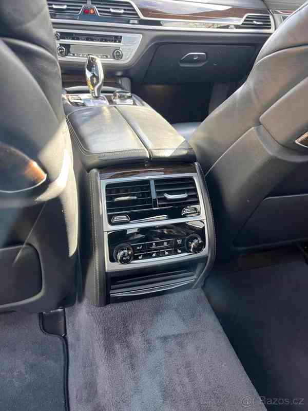 BMW 750 Ld xDrive - foto 8