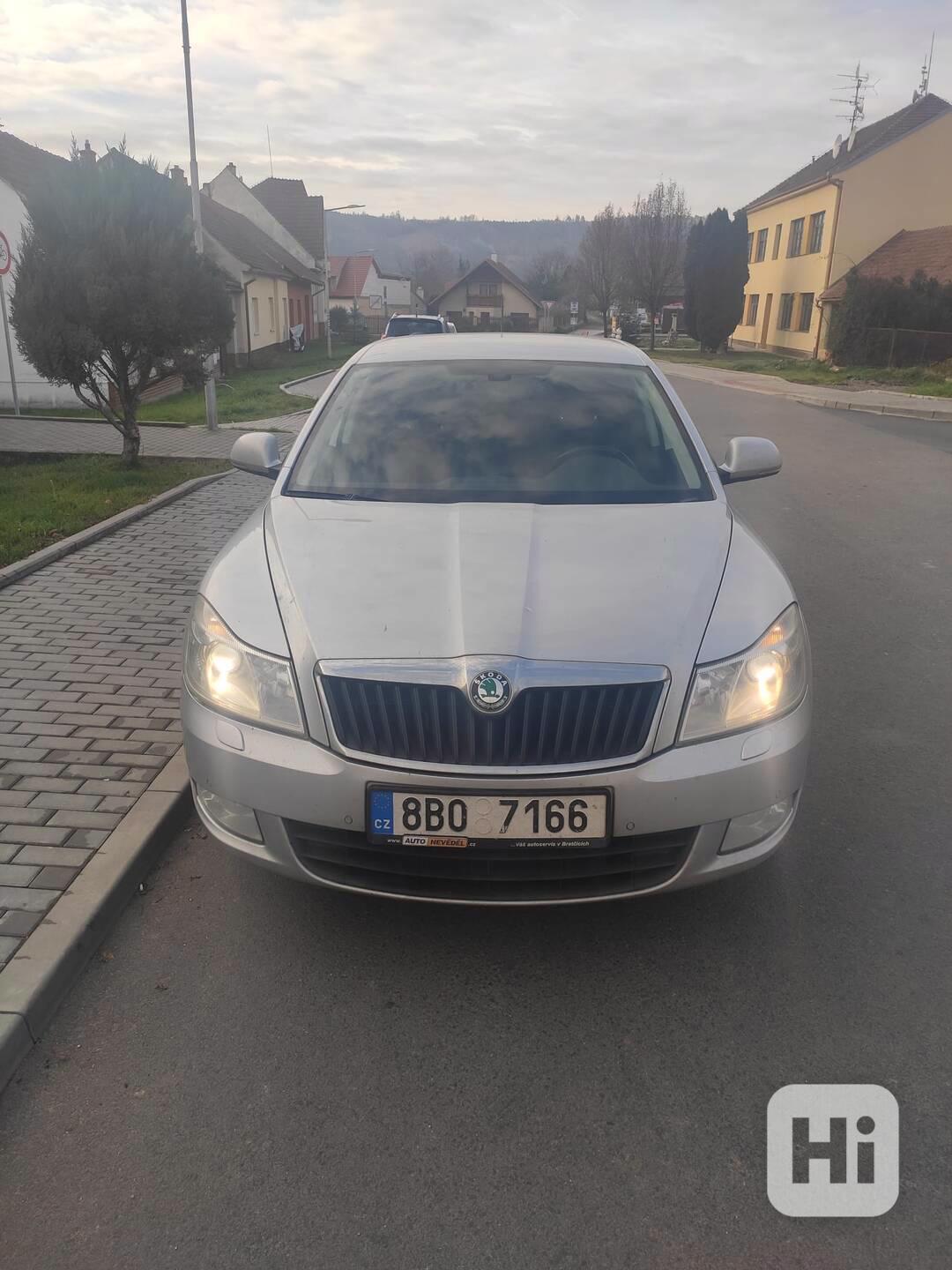 Škoda Octavia - foto 1