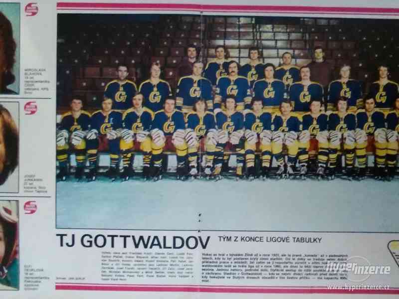 TJ Gottwaldov - lední hokej 1977 - foto 1