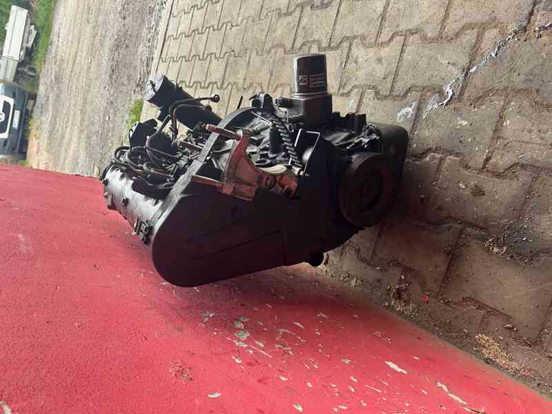 Motor 1,9TD 66KW DHY - DHX Peugeot Citroen prodám - foto 2
