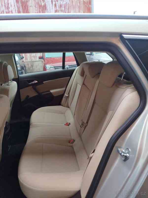 Opel Insignia 2,0 - foto 10