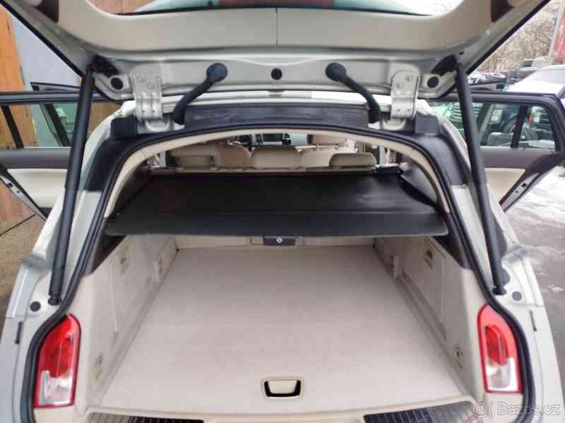 Opel Insignia 2,0 - foto 9