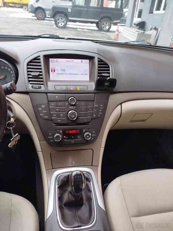 Opel Insignia 2,0 - foto 13