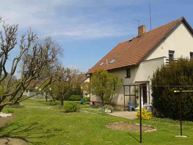 Prodej rodinneho domu Skvorec - foto 3