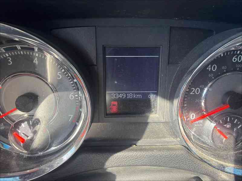 Chrysler Town Country 3,6 RT DVD LPG Kůže 2011 - foto 16