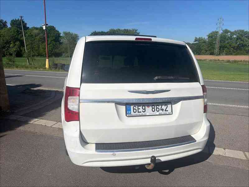 Chrysler Town Country 3,6 RT DVD LPG Kůže 2011 - foto 5