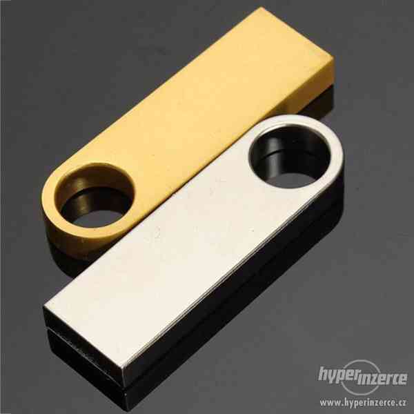 Prodám Flash disk 2 TERA USB 3.0 - metal zlatý - foto 4